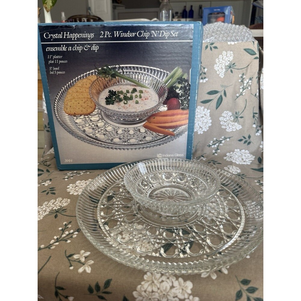 Vintage Indiana Glass Crystal Happenings 2PC  Windsor Chip N Dip Set In Box